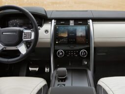 2024 Land Rover Discovery full