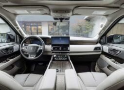 2023 LINCOLN NAVIGATOR full